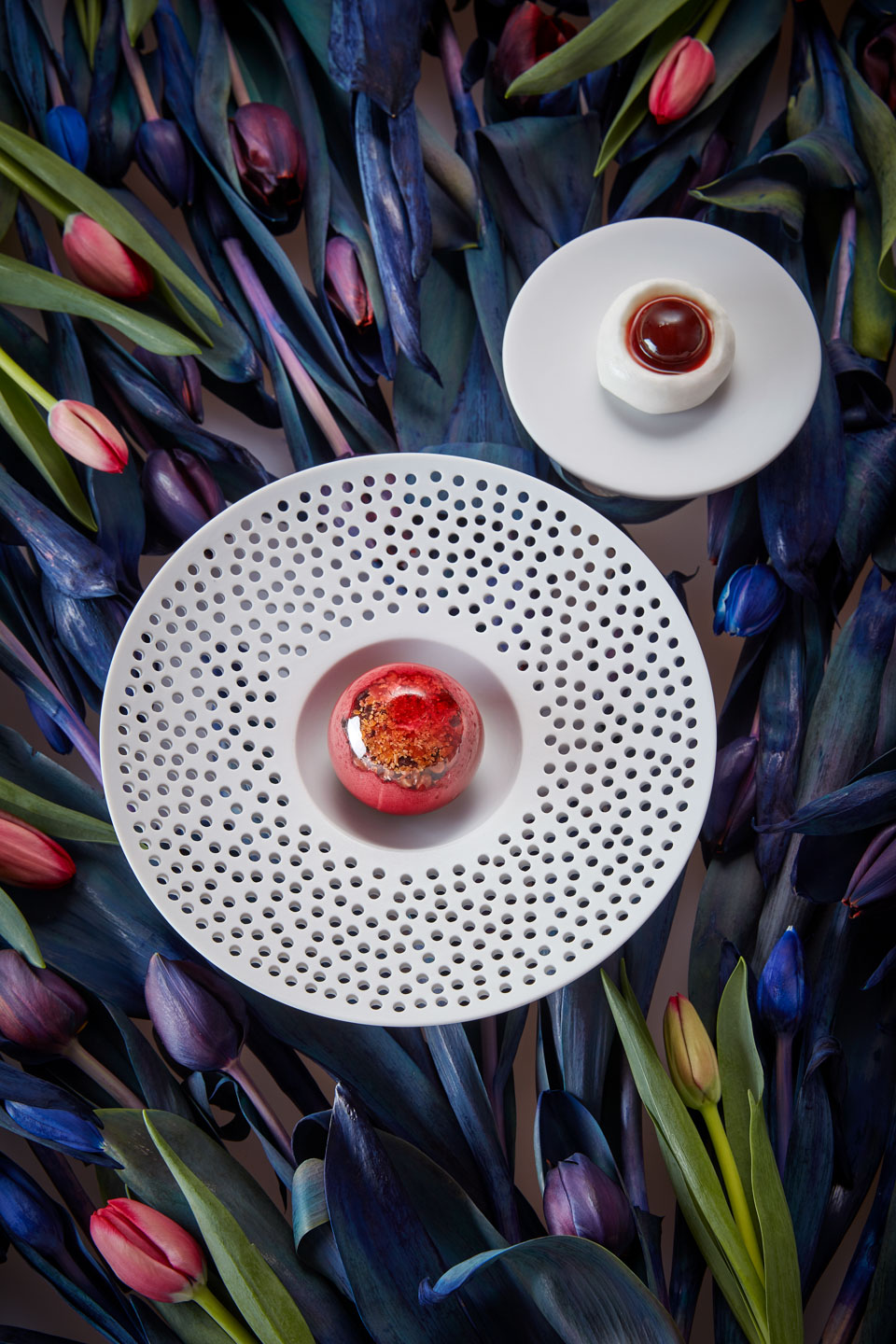 Best of Niederlande, guest chef November 2018, food, cookbook, Restaurant Ikarus, Hangar-7, Salzburg, Austria, 2018.11.07, Richard van Oostenbrugge, Cherry / Best of Niederlande, Gastkoch November 2018, Gericht, Kochbuch, Restaurant Ikarus, Hangar-7, Salzburg, Österreich, 2018.11.07, Richard van Oostenbrugge, Kirsche