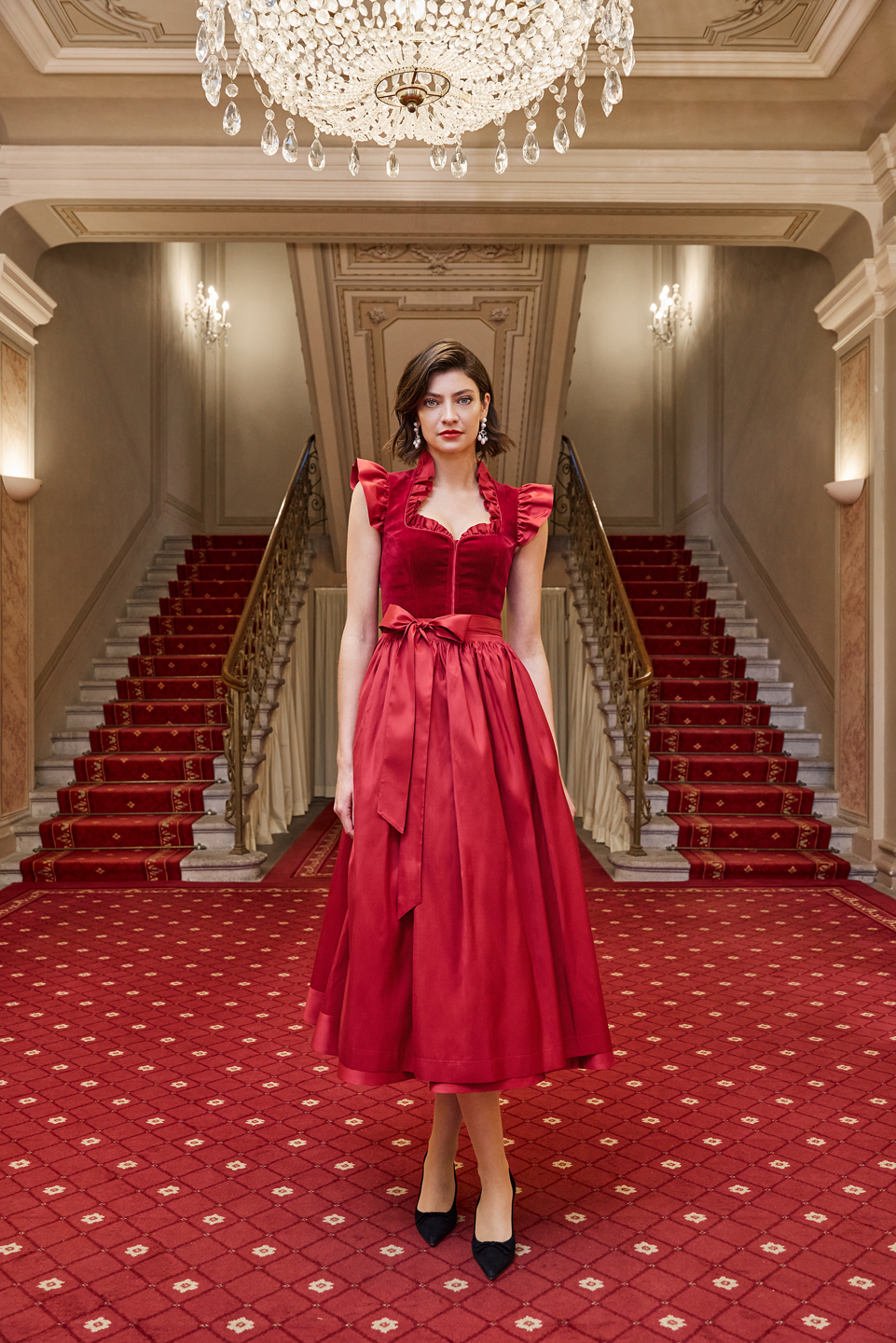 Fashion Shooting für das Trachtenmode Label Stassny in Salzburg. Model trägt hochwertige Trachtenmode