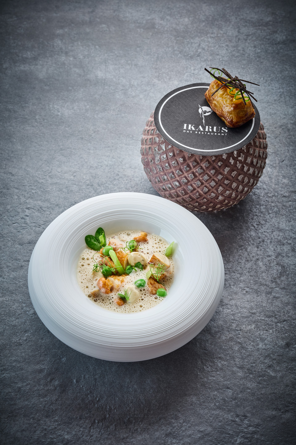 Marco Müller, guest chef July 2020, food, cookbook, Restaurant Ikarus, Hangar-7, Salzburg, Austria, 2020.07.15, Chanterelles, chicken skin, cherry / Marco Müller, guest chef Juli 2020, food, cookbook, Restaurant Ikarus, Hangar-7, Salzburg, Austria, 2020.07.15, Eierschwammerl, Hühnerhaut, Kirsche